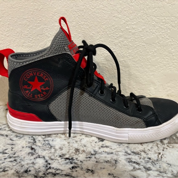 Converse Chuck Taylor Lightweight Mesh Ultra Mid High Top Black Red Men Sz 8 - Picture 5 of 16